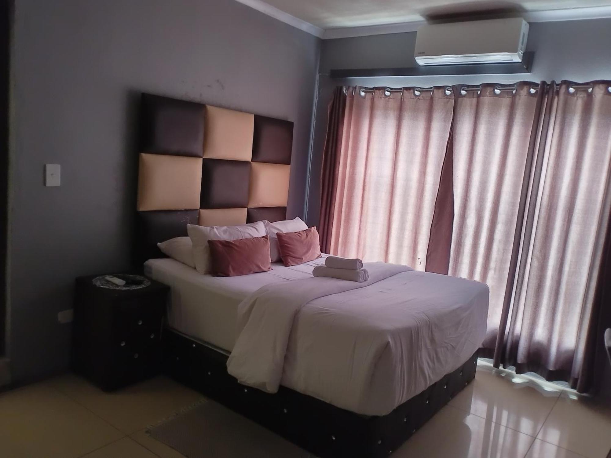 Naldorado Executive Villa Mbombela Bagian luar foto