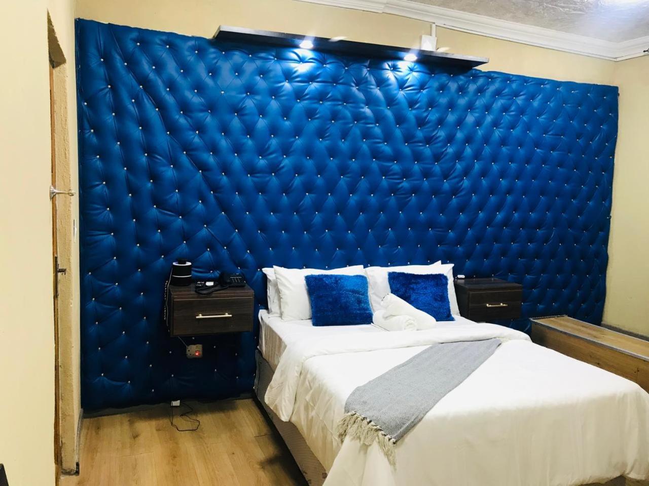 Naldorado Executive Villa Mbombela Bagian luar foto