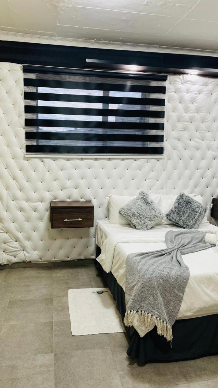 Naldorado Executive Villa Mbombela Bagian luar foto